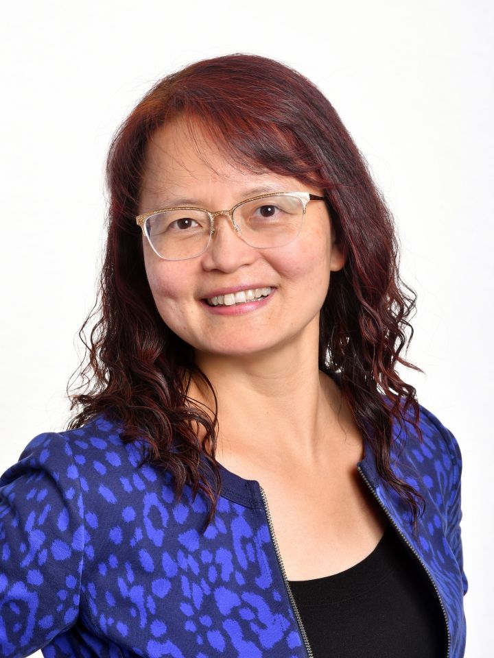 Photo of Cynthia Chen